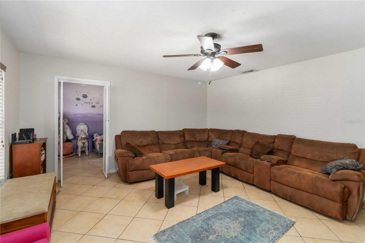 2935 Forest Circle, Seffner, FL 33584 Photo