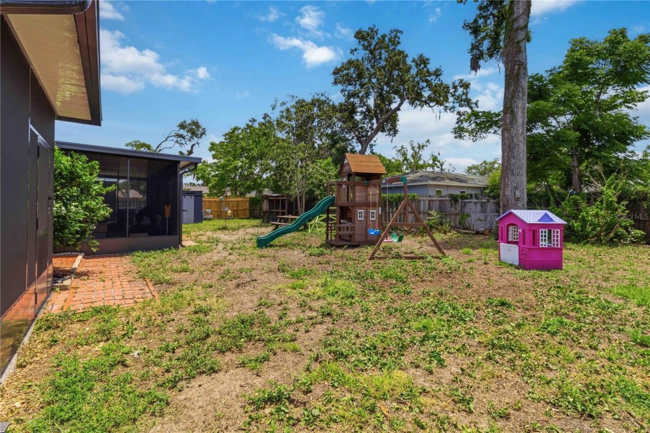 2935 Forest Circle, Seffner, FL 33584 Photo