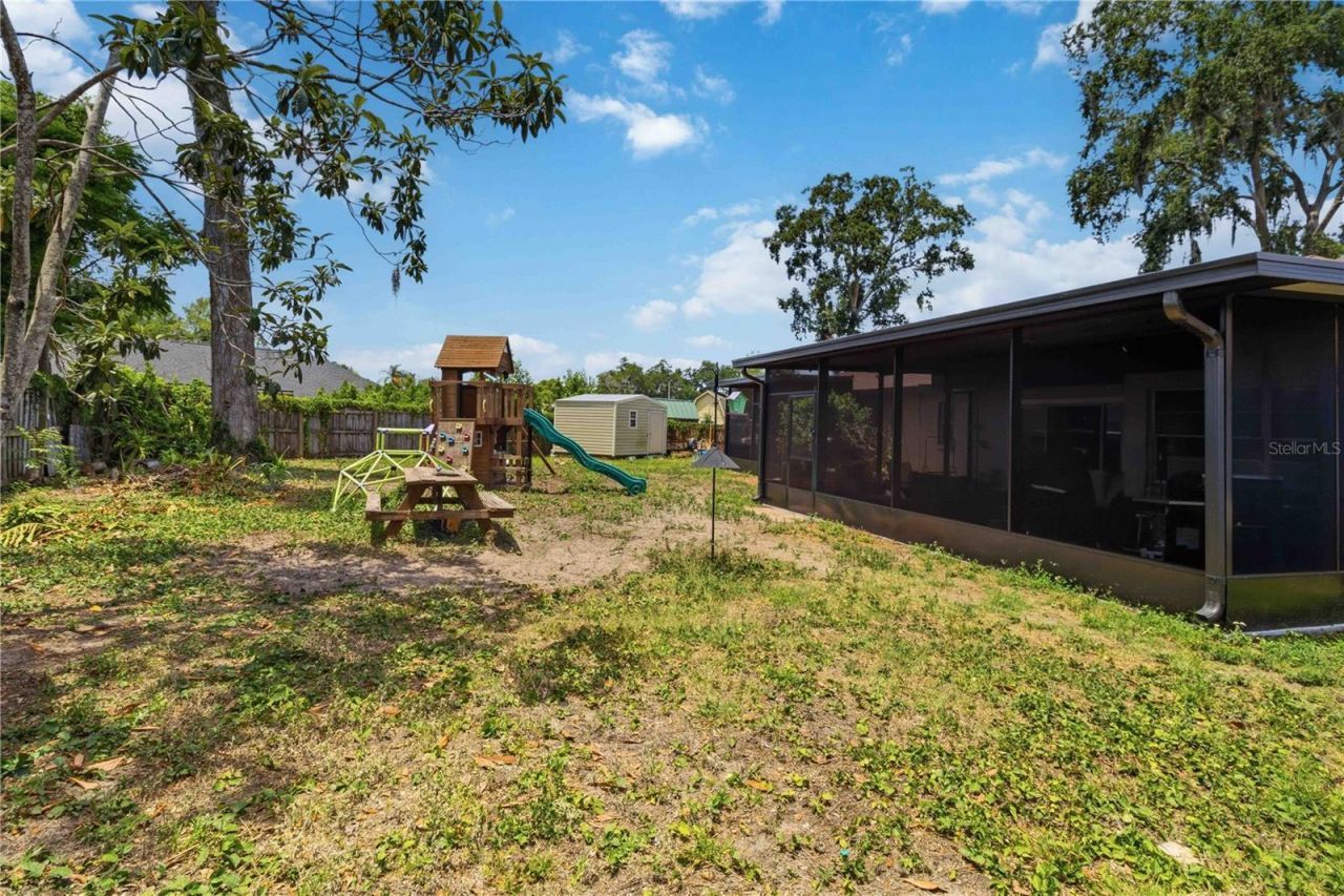 2935 Forest Circle, Seffner, FL 33584 Photo