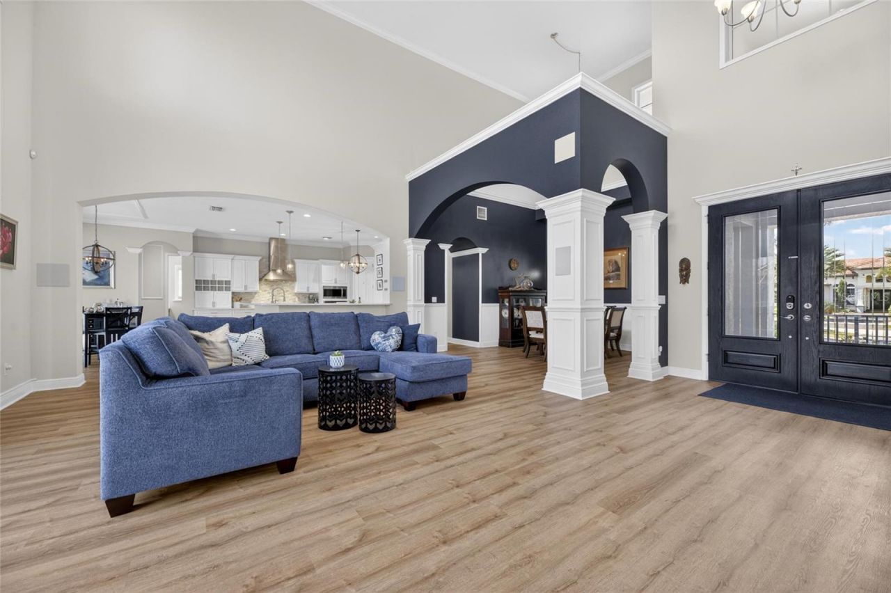 613 Balibay Road, Apollo Beach, FL 33572 Photo