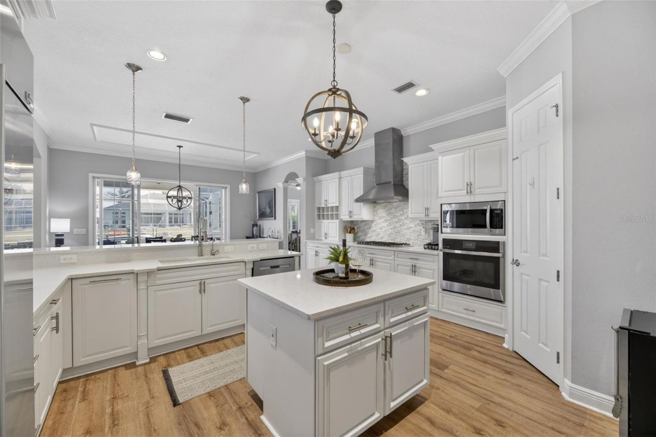 613 Balibay Road, Apollo Beach, FL 33572 Photo