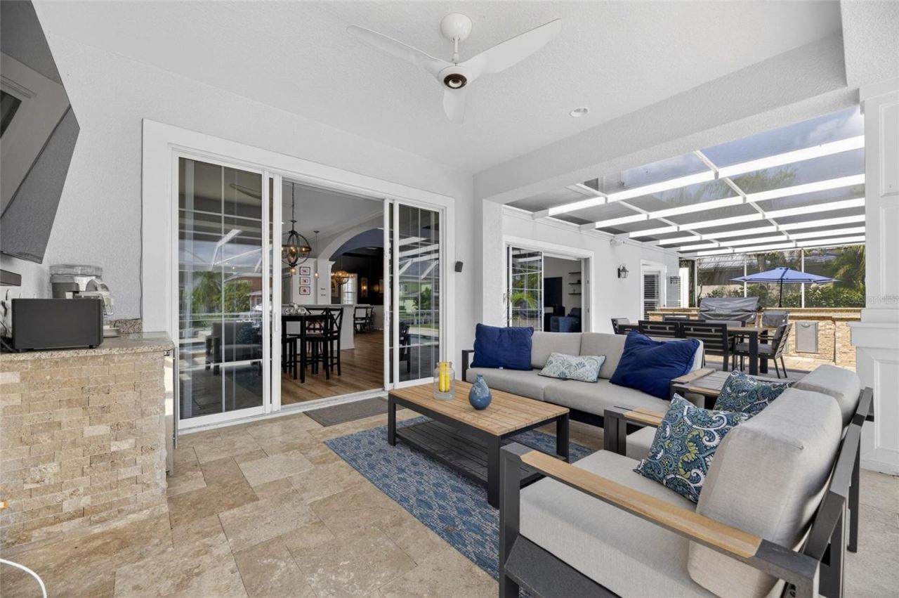 613 Balibay Road, Apollo Beach, FL 33572 Photo