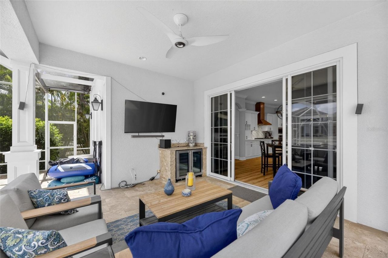 613 Balibay Road, Apollo Beach, FL 33572 Photo