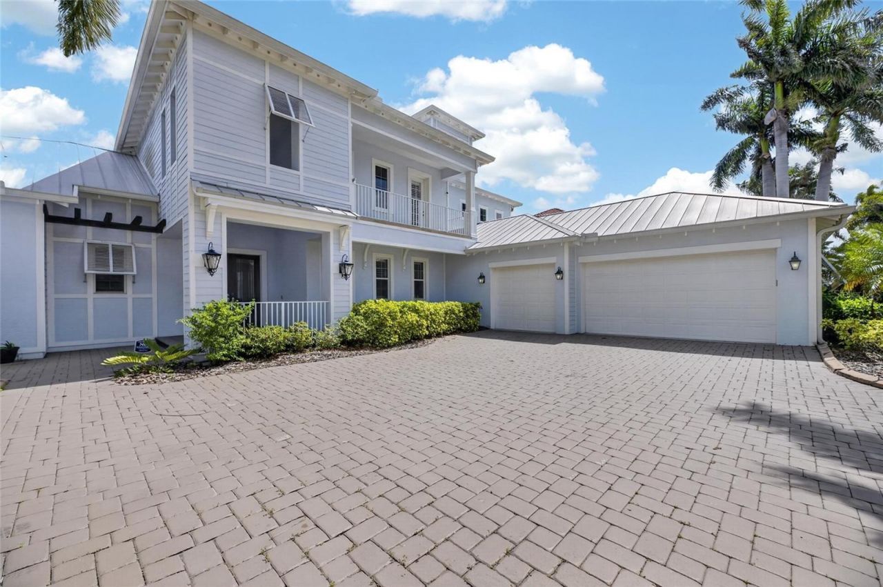 613 Balibay Road, Apollo Beach, FL 33572 Photo