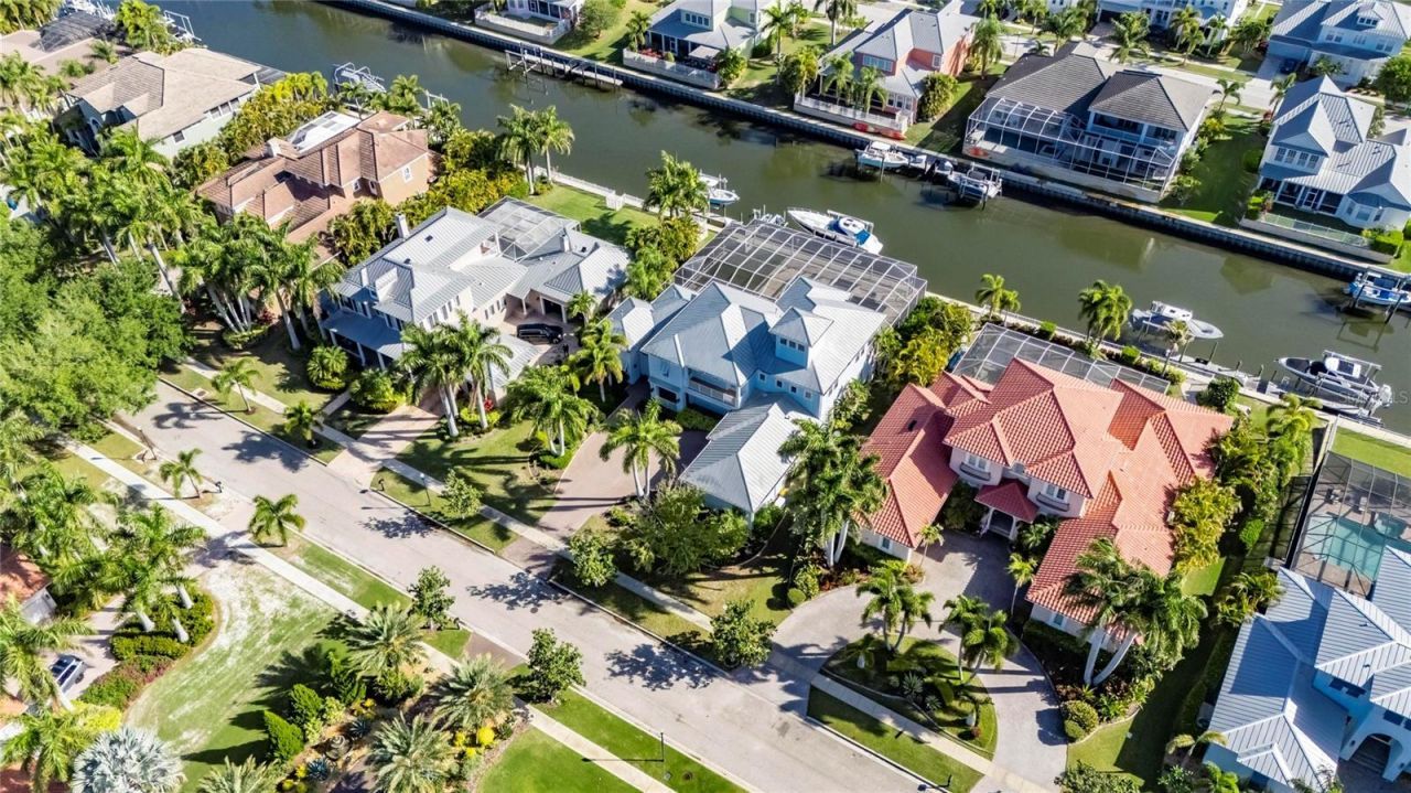 613 Balibay Road, Apollo Beach, FL 33572 Photo