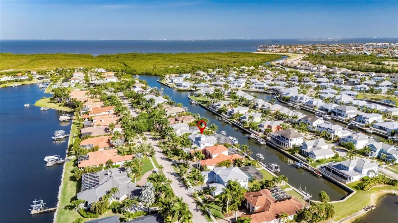 613 Balibay Road, Apollo Beach, FL 33572 Photo