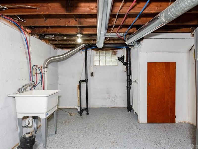 1121 Colwick Drive, Dayton, OH 45420 Photo 30