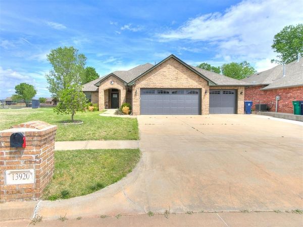 13920 Hutchinson Place, Yukon, OK 73099