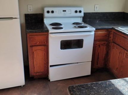 5935 Bamford Dr, Sacramento, CA 95823 Photo