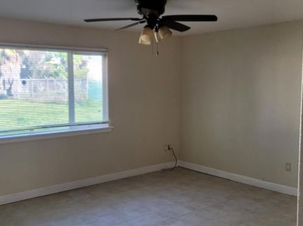 5935 Bamford Dr, Sacramento, CA 95823 Photo