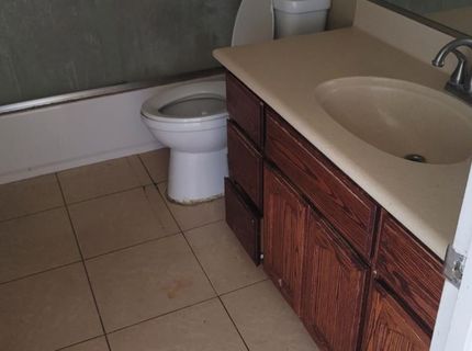 5935 Bamford Dr, Sacramento, CA 95823 Photo