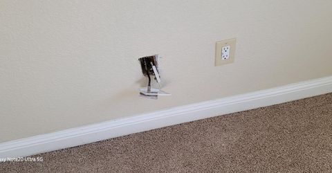 5935 Bamford Dr, Sacramento, CA 95823 Photo