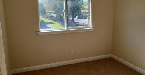 5935 Bamford Dr, Sacramento, CA 95823 Photo