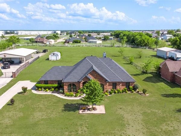 16055 Prairie Meadow Lane, Forney, TX 75126