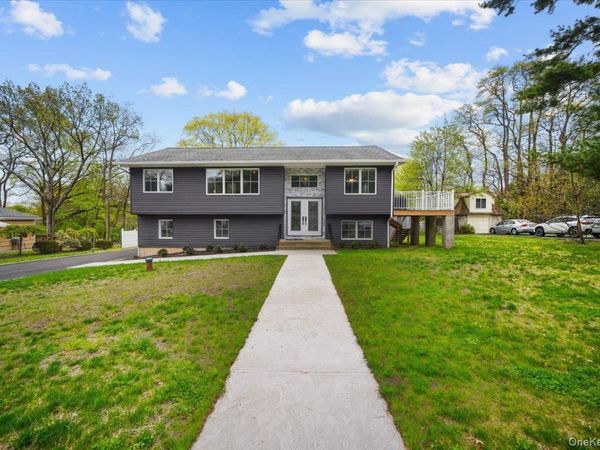 10 Sandhage Drive , Pearl River, NY 10965