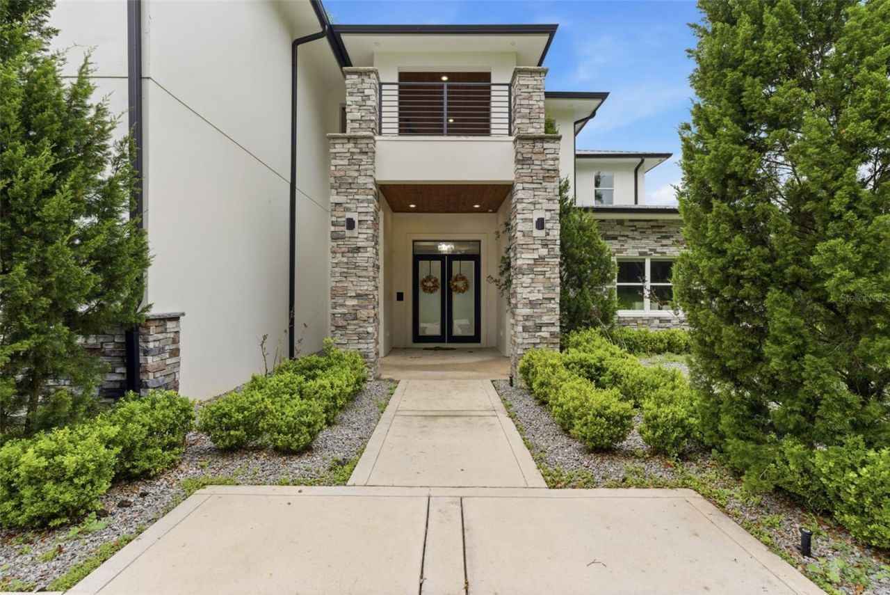 8241 Cass Road, Zephyrhills, FL 33540 Photo