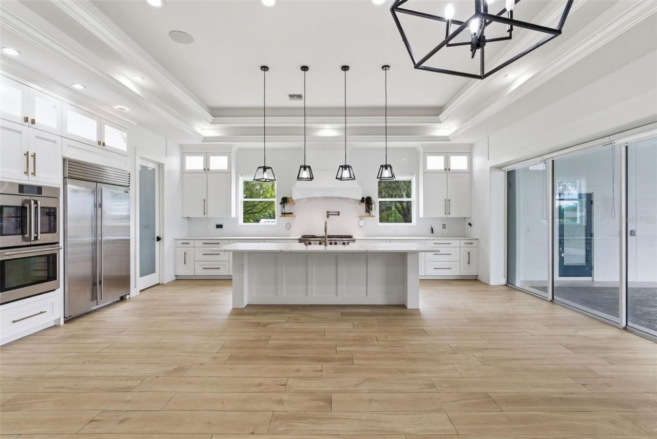 8241 Cass Road, Zephyrhills, FL 33540 Photo