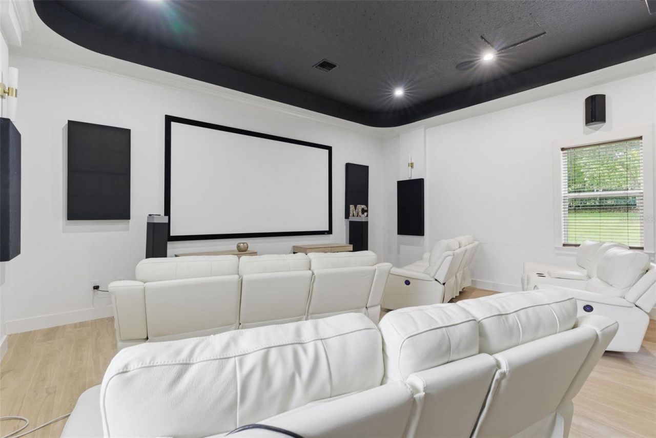 8241 Cass Road, Zephyrhills, FL 33540 Photo