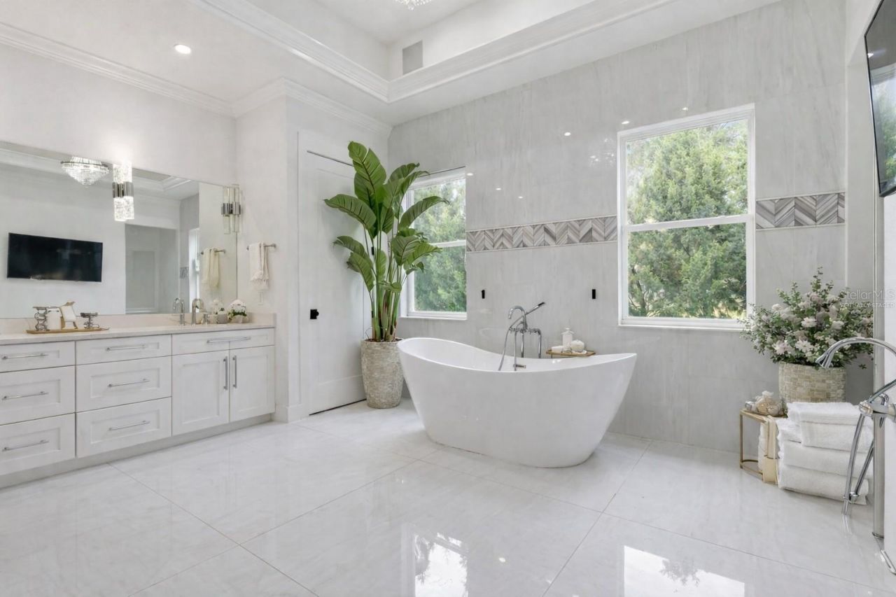 8241 Cass Road, Zephyrhills, FL 33540 Photo