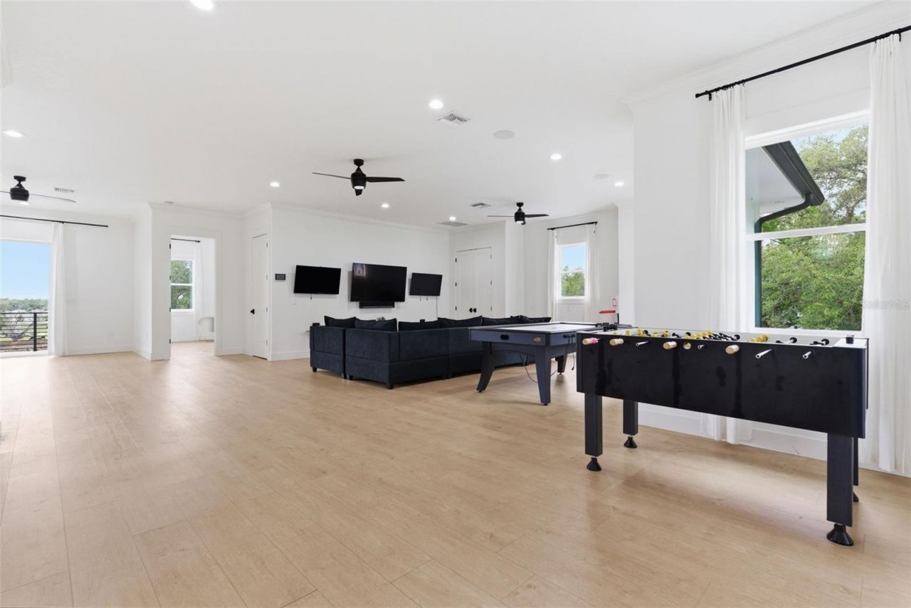 8241 Cass Road, Zephyrhills, FL 33540 Photo