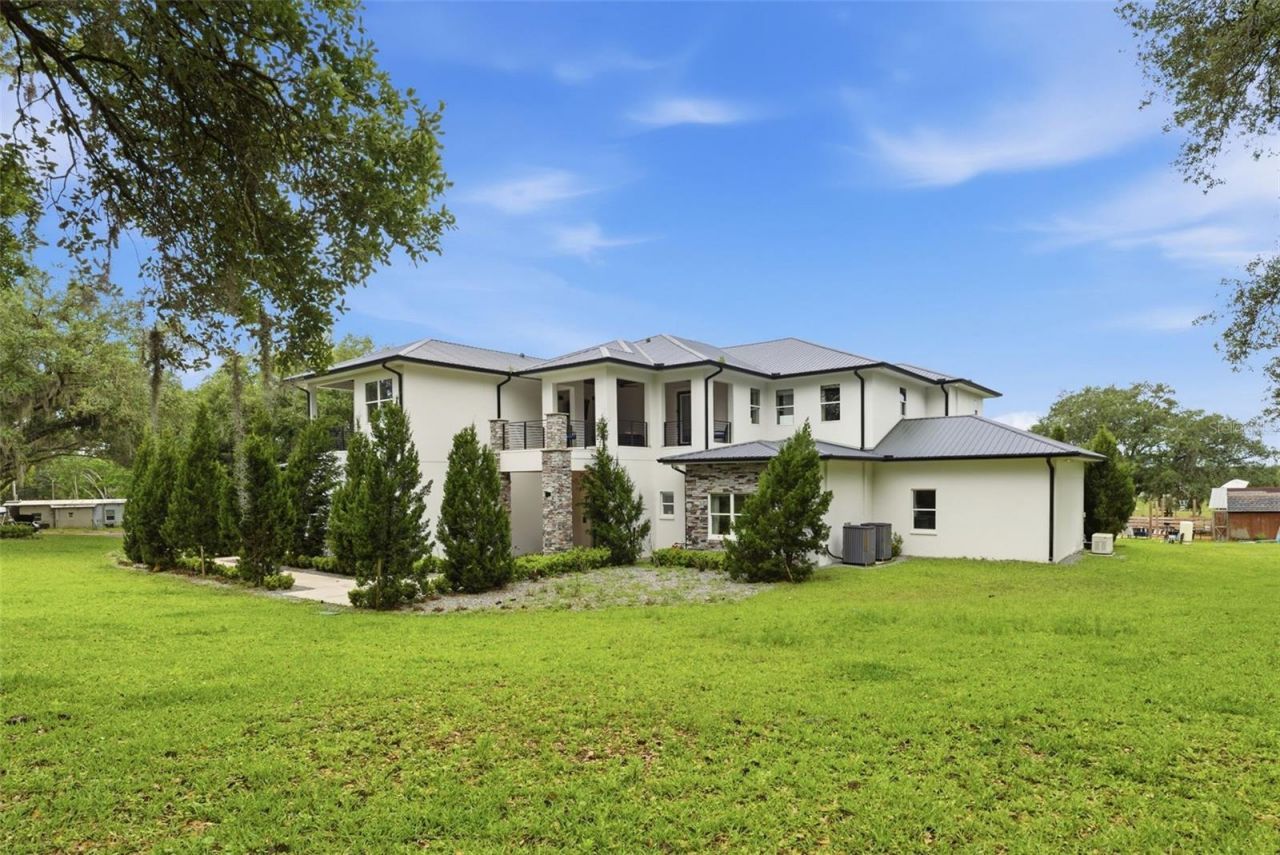 8241 Cass Road, Zephyrhills, FL 33540 Photo