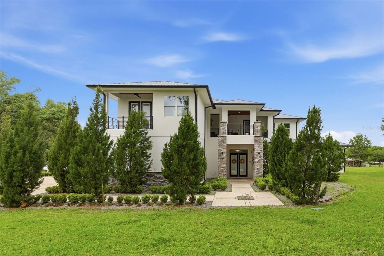 8241 Cass Road, Zephyrhills, FL 33540 Photo