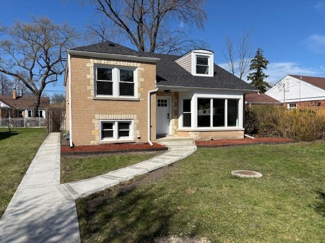 4940 Coyle Avenue, Skokie, IL 60077 Main Photo