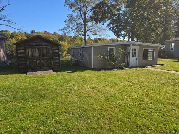 187 Millard Bassett Road, Fulton, NY 13069