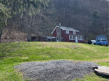 1750 S Side Road, Margaretville, NY 12455