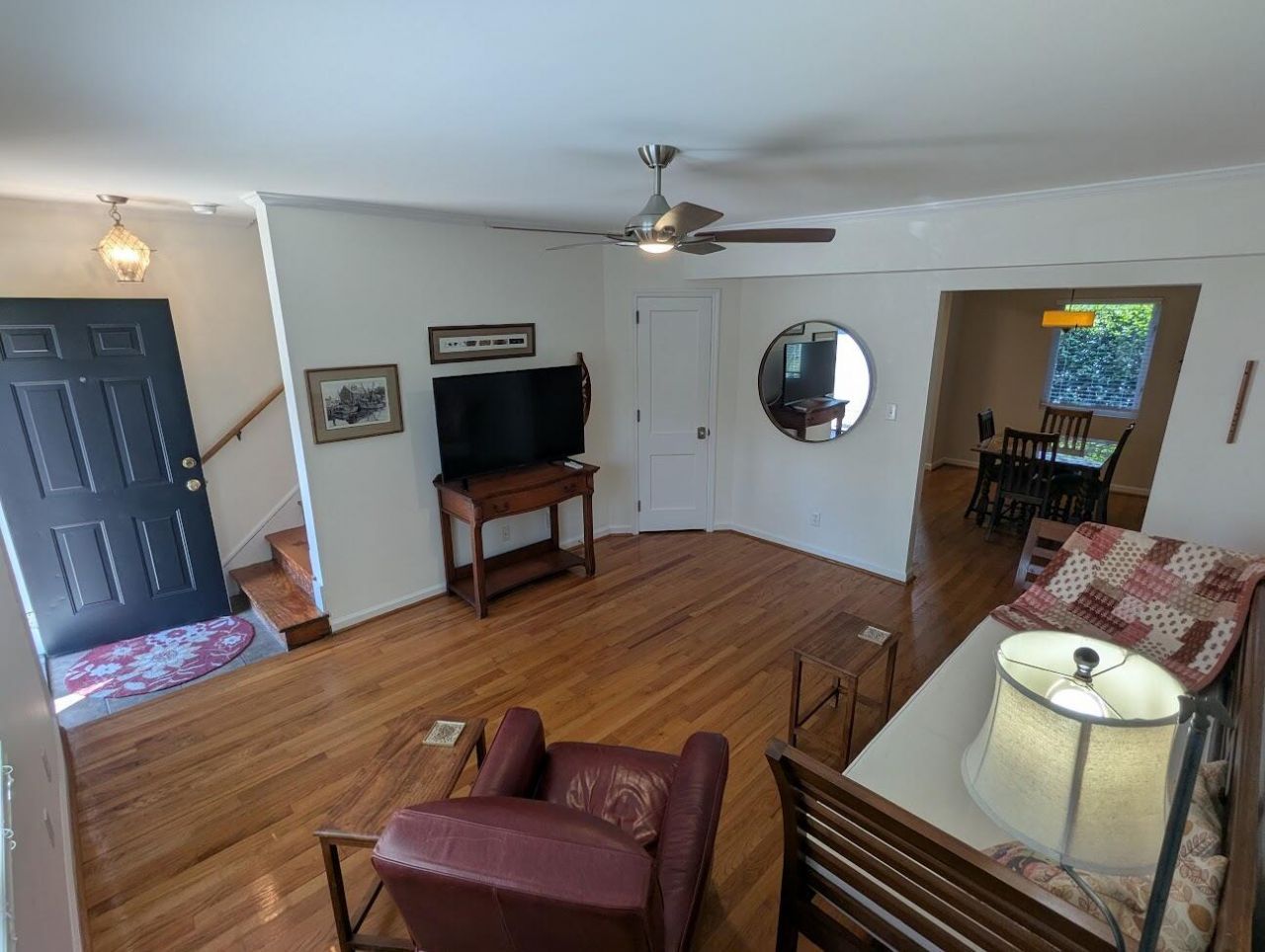 21 Hester Street Photo 4