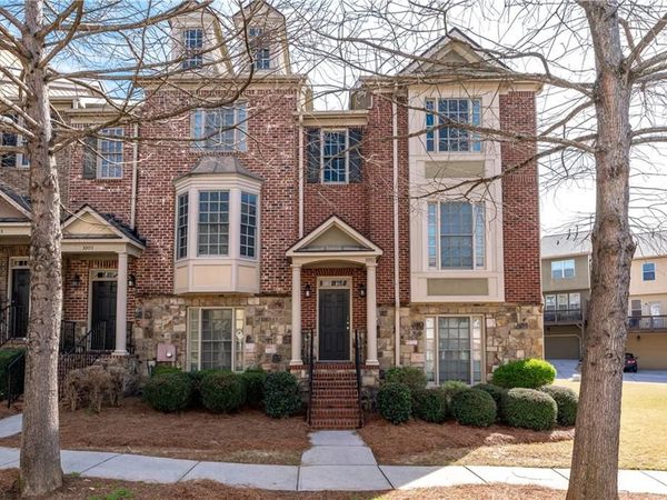 3907 High Dove Way , Smyrna, GA 30082