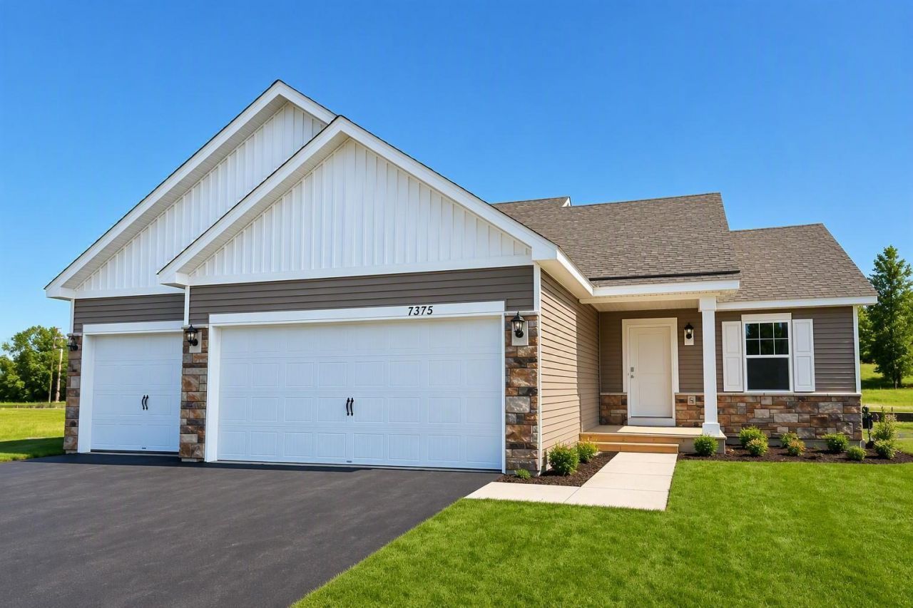 7375 Imperial Way, Elko New Market, MN 55020 Main Photo