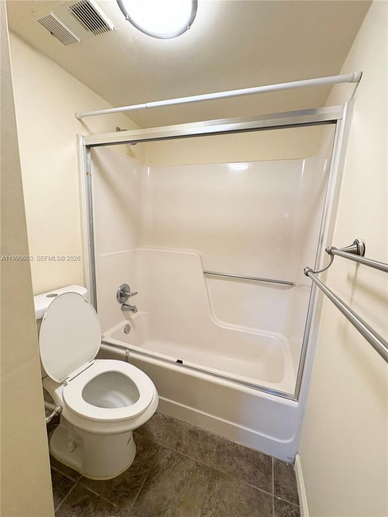 21904 Lake Forest Cir, Unit 203, Boca Raton, FL 33433 Photo