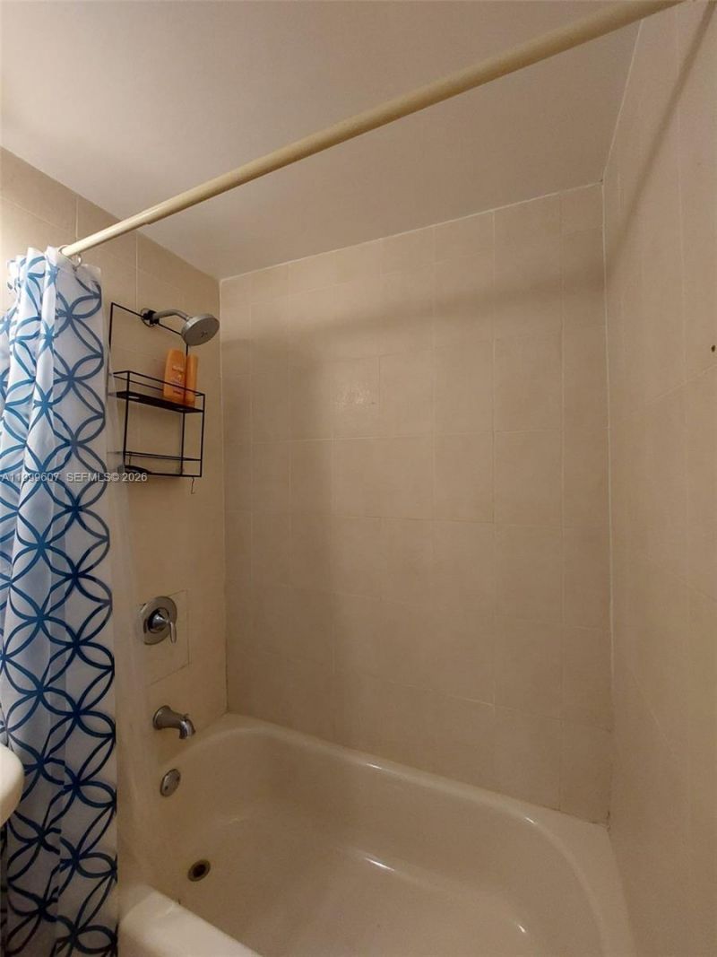 9841 SW 48th St, Unit 1, Miami, FL 33165 Photo