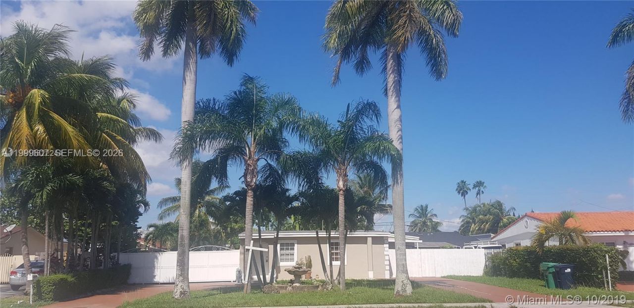 9841 SW 48th St, Unit 1, Miami, FL 33165 Photo