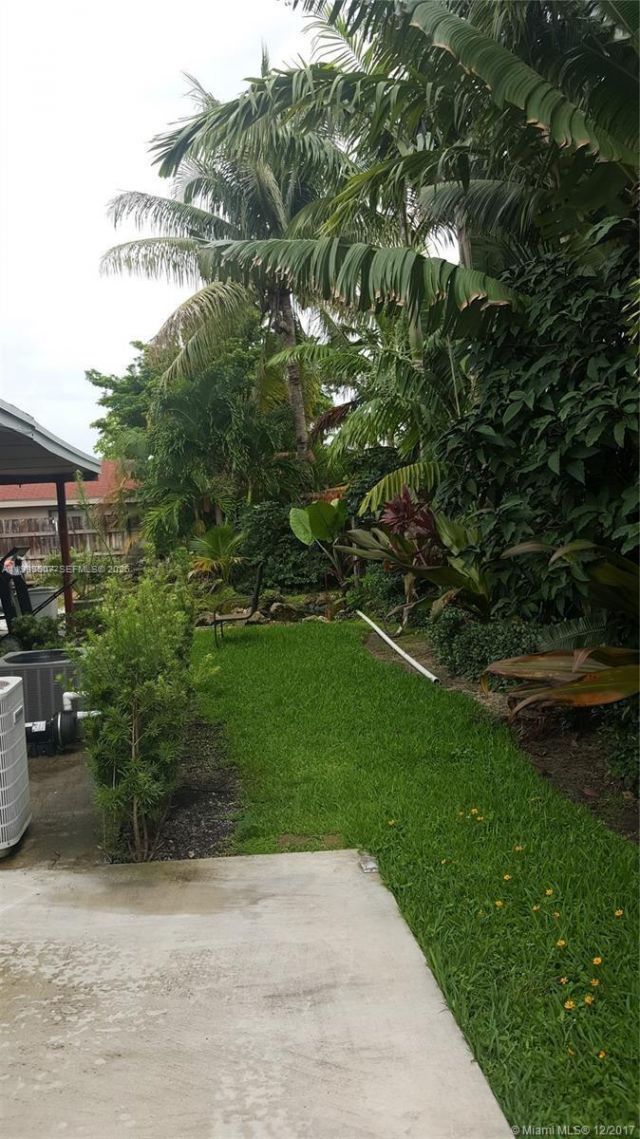 9841 SW 48th St, Unit 1, Miami, FL 33165 Photo