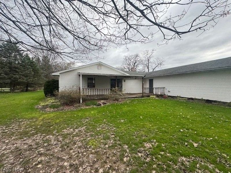 4474 Wilson Sharpsville Road, Cortland, OH 44410 Photo 3