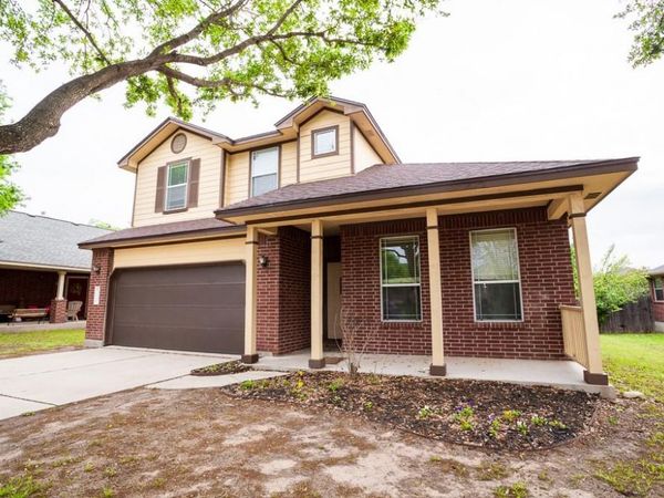 115 Brazos LN, Kyle, TX 78640