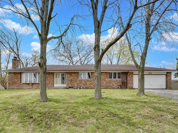 17430 94th Court , Tinley Park, IL 60487