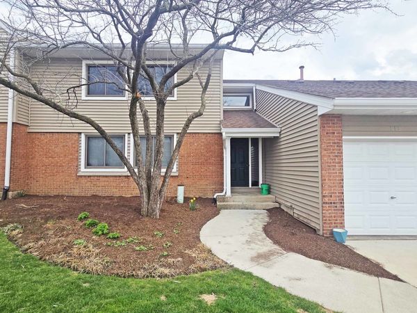 111 Autumn Court , Unit 111, Buffalo Grove, IL 60089