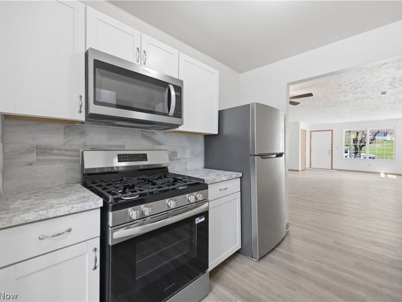 127 Blackburn Street, Campbell, OH 44405 Photo 6