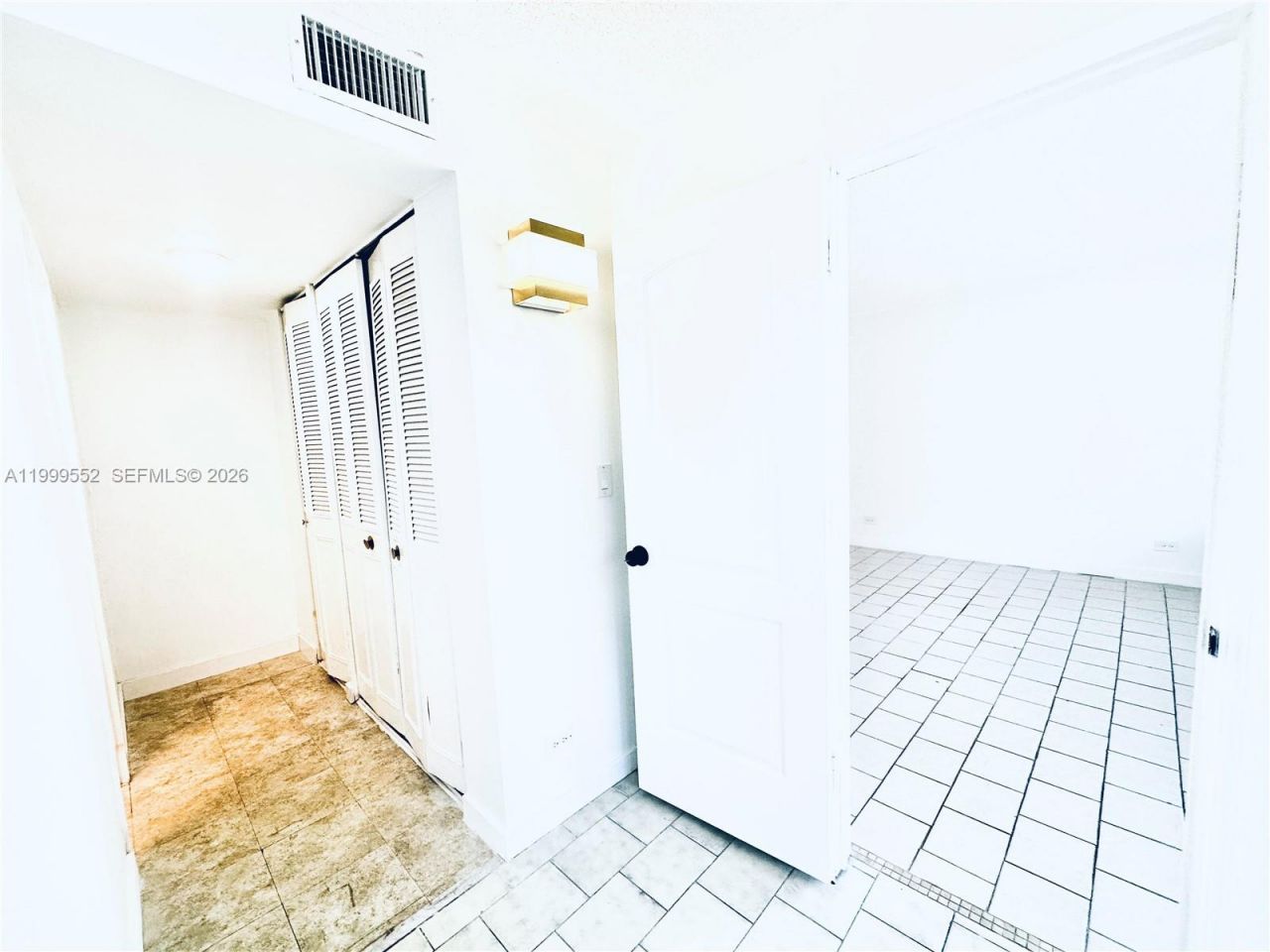 250 174th St, Unit 1212, Sunny Isles Beach, FL 33160 Photo