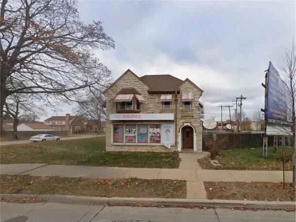 3524-26 W Capitol DRIVE, Milwaukee, WI 53216