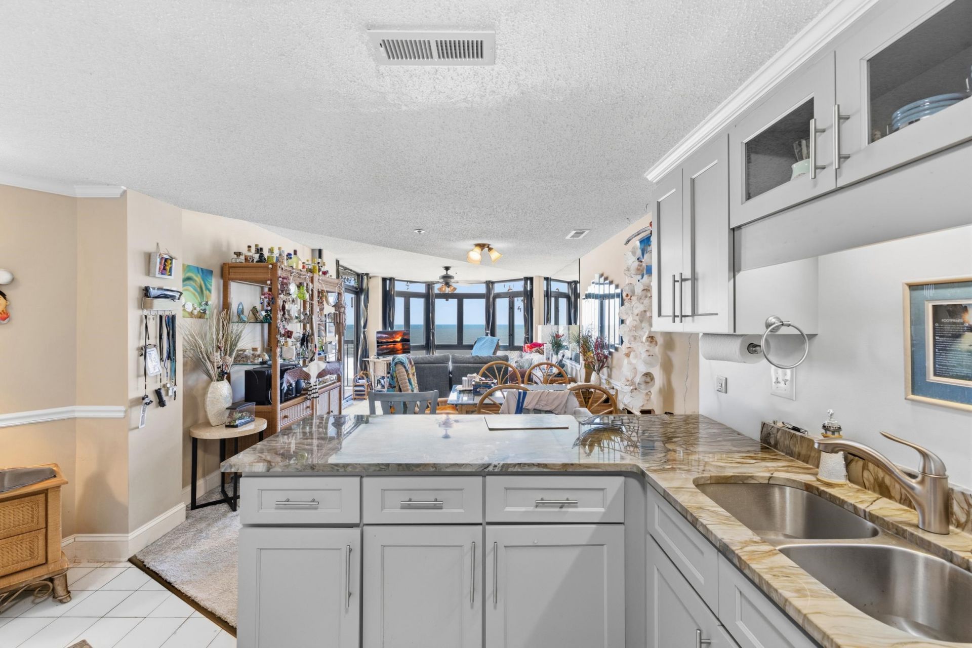 6208 N Ocean Blvd. Photo 17