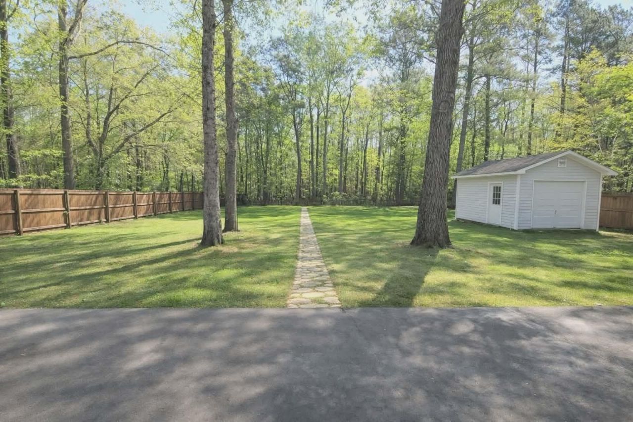 120 Tattingstone Way Photo 28