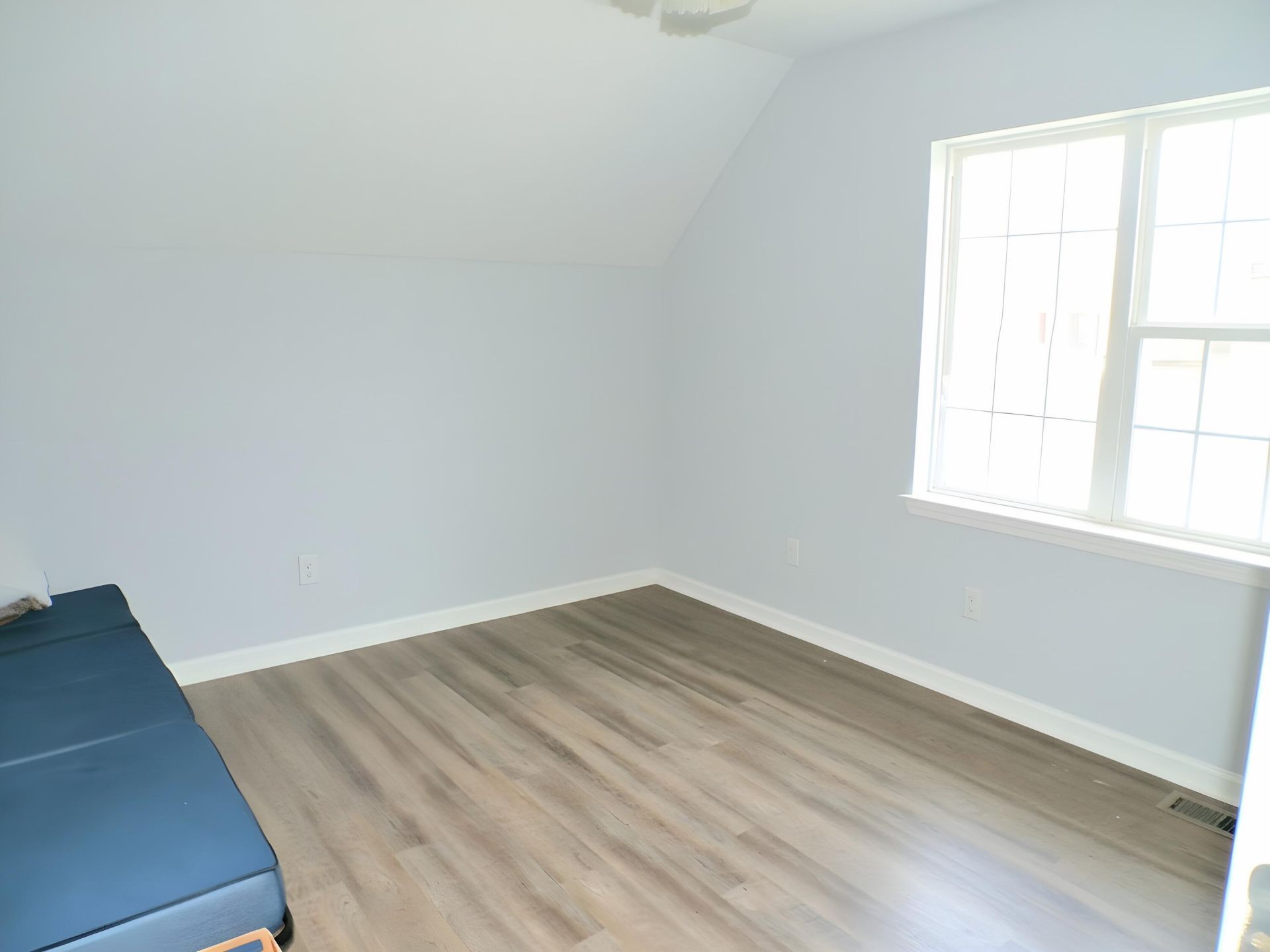 120 Tattingstone Way Photo 8