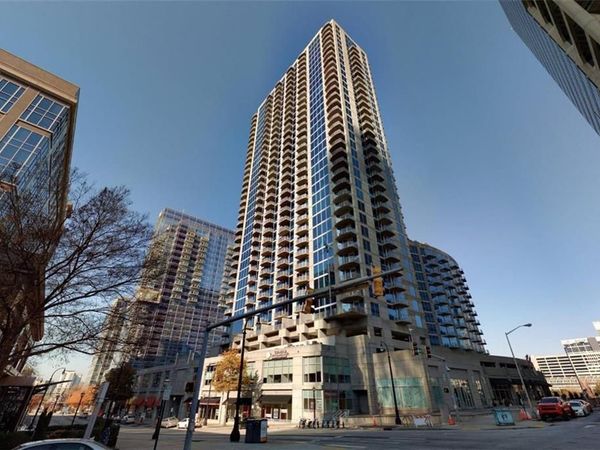 400 W Peachtree Street NW, Unit 1011, Atlanta, GA 30308