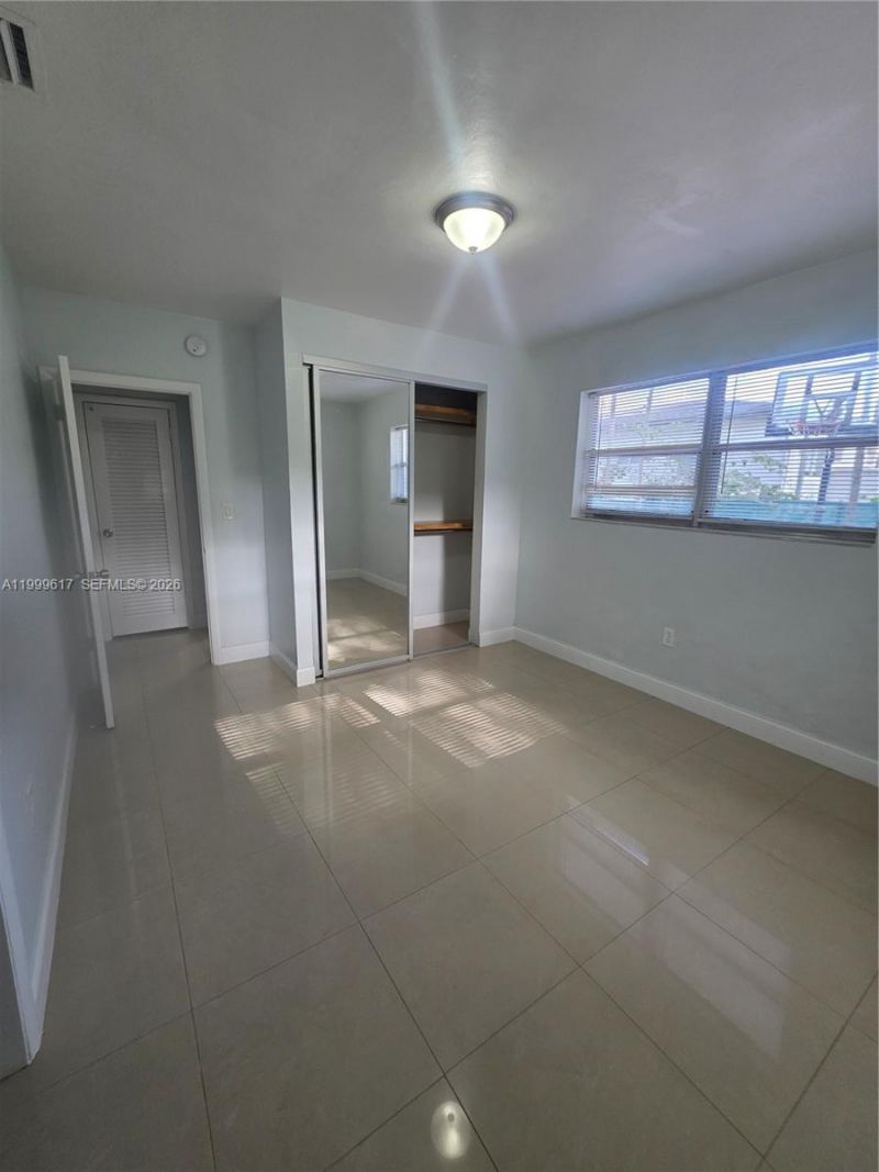 2832 SW 37th Ave, Unit 2834, Miami, FL 33133 Photo