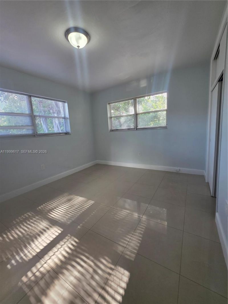 2832 SW 37th Ave, Unit 2834, Miami, FL 33133 Photo