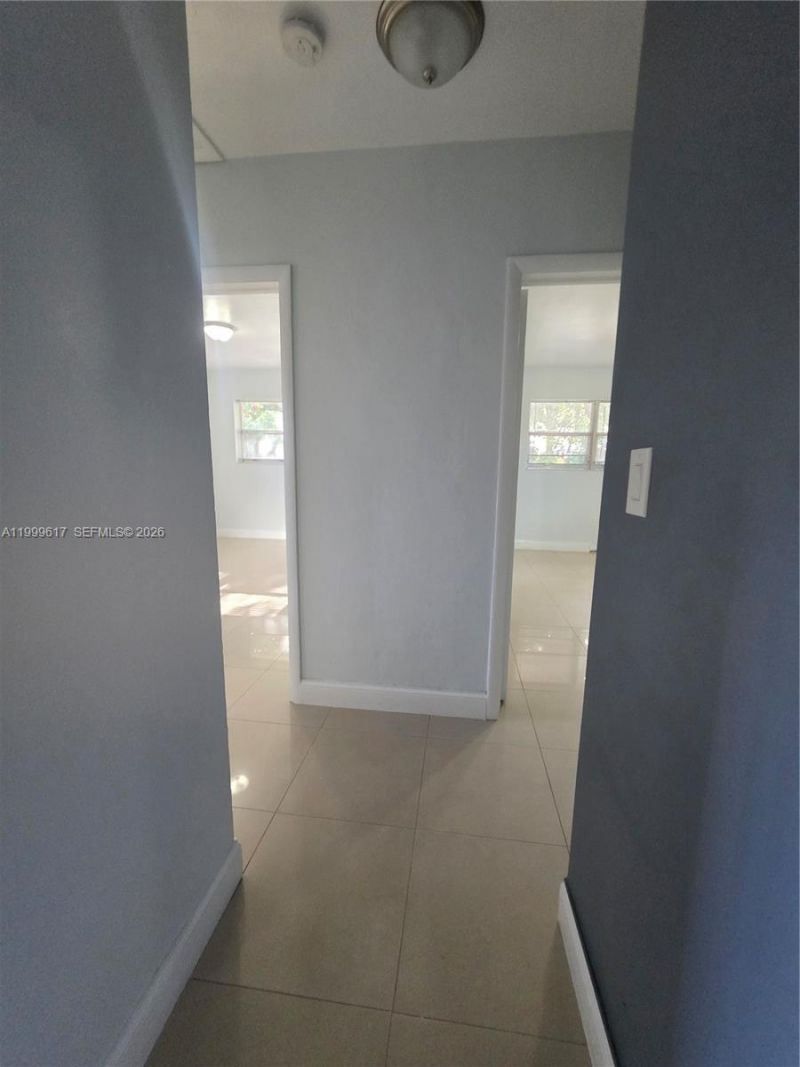 2832 SW 37th Ave, Unit 2834, Miami, FL 33133 Photo